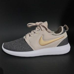 Nike Roshe Two Knit - Women’s Sz 8